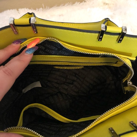 Sold on Mercari Steve Madden Lime green - Picture 4 of 8